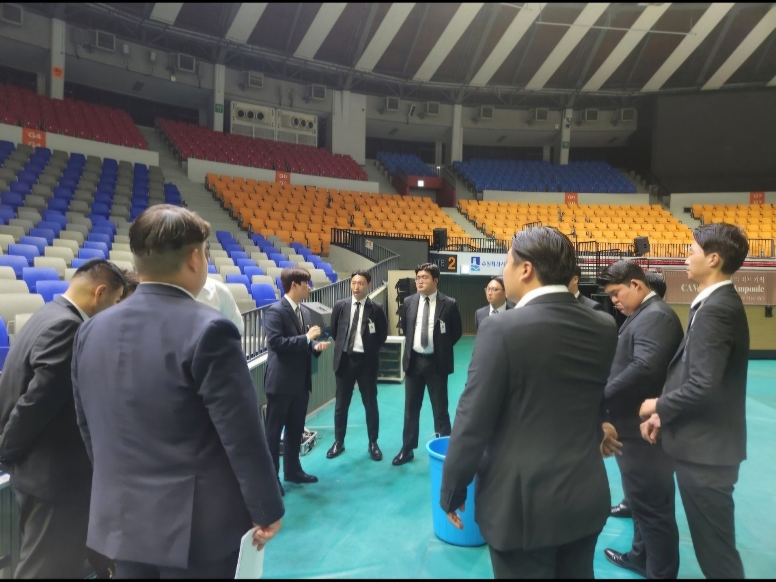 수도권에서 함께 일하실 프로페셔널 경호팀원을 모집합니다 공고 썸네일
