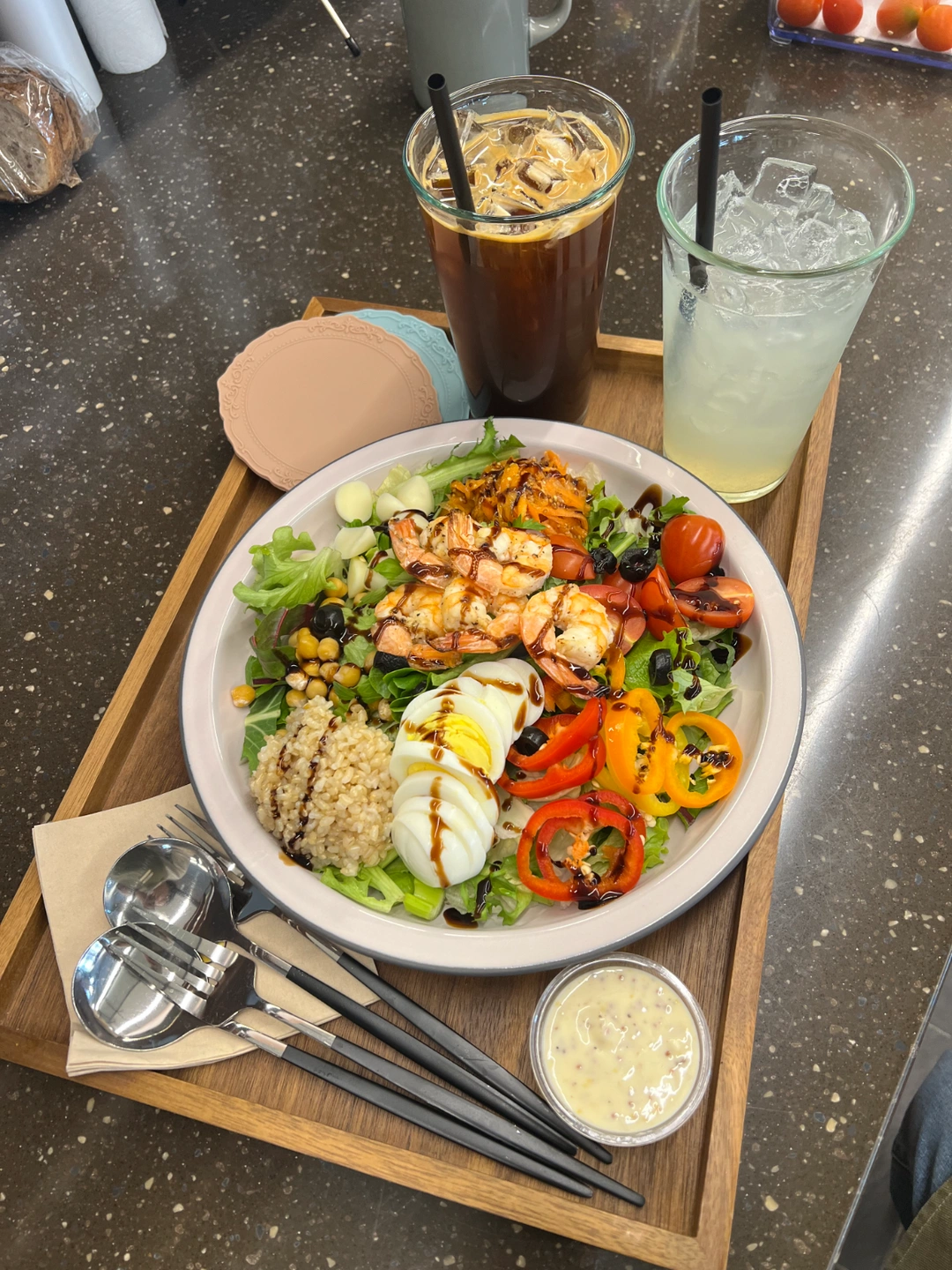 카페 단기알바 구합니다