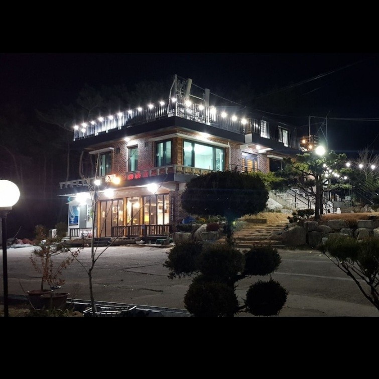 식당홀써빙구합니다 공고 썸네일