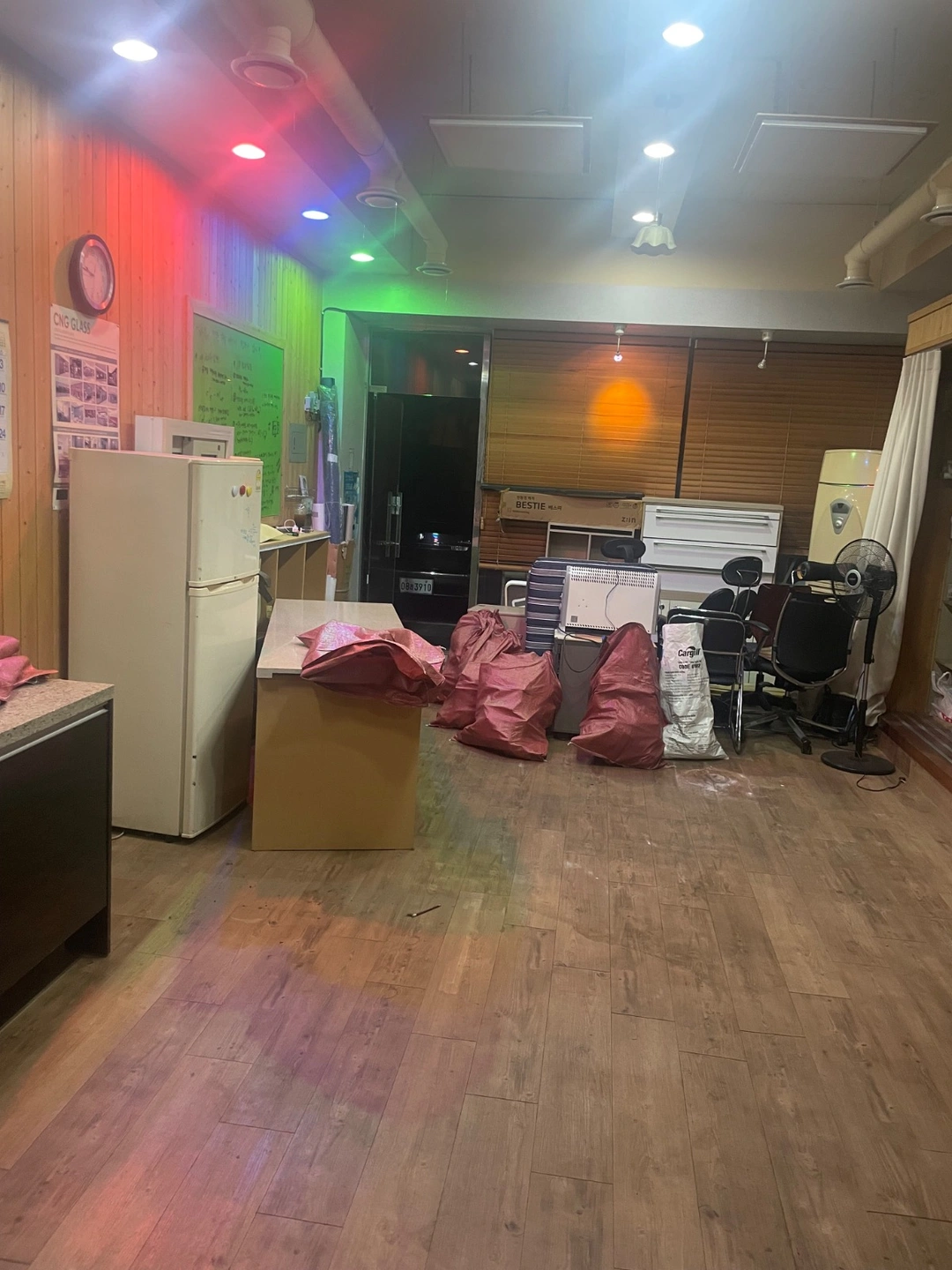 금액 협의 폐기물 처리 해주실분 (종합폐기물)