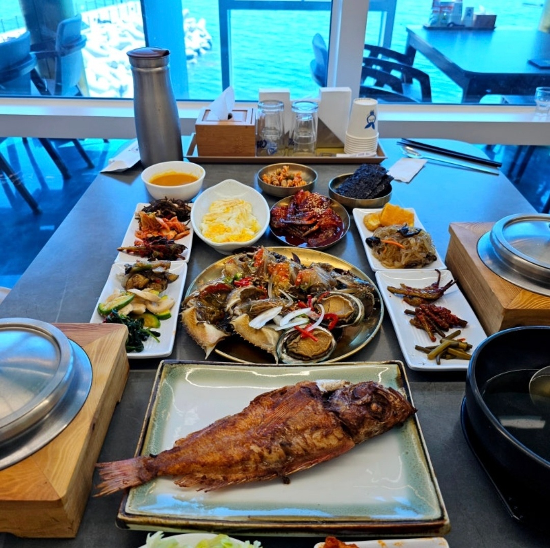주말써빙알바 구해요 공고 썸네일