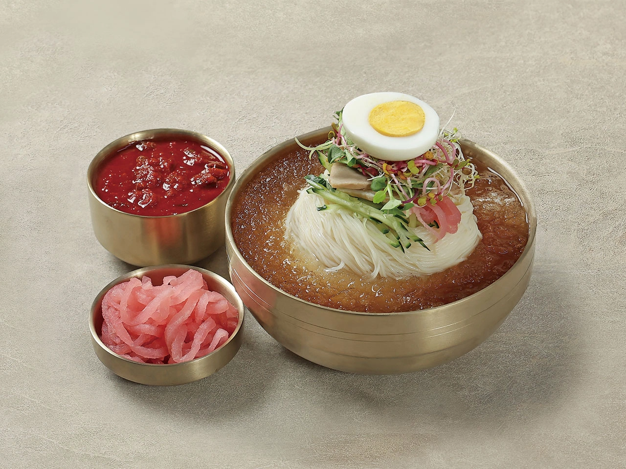 윤가네 밀면 국밥