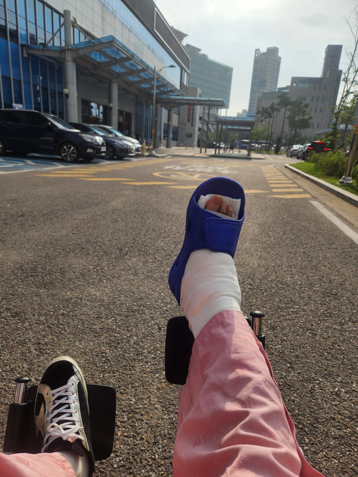 1일 간병해주실분 구해요. 공고 썸네일