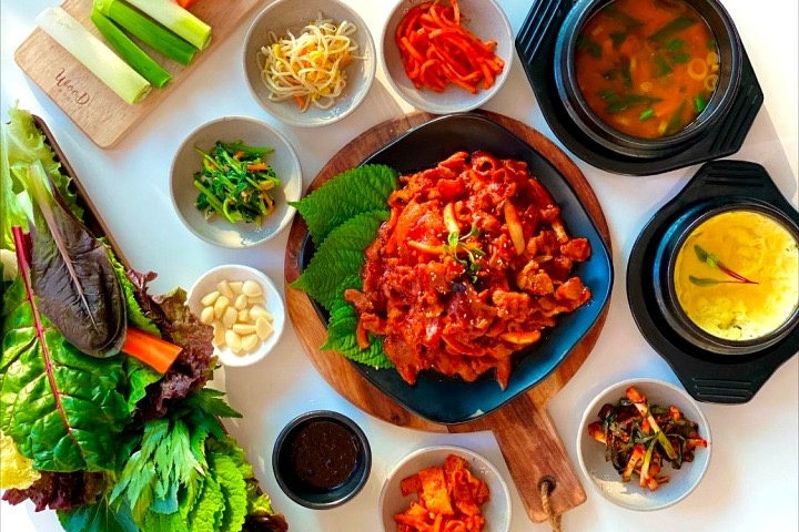 작은 쌈밥집 평일오전 서빙 알바 구합니다 공고 썸네일
