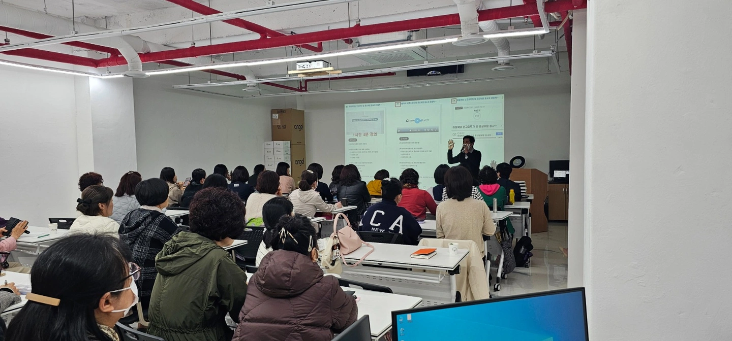 산모.신생아 건강 관리사 정규직 모집