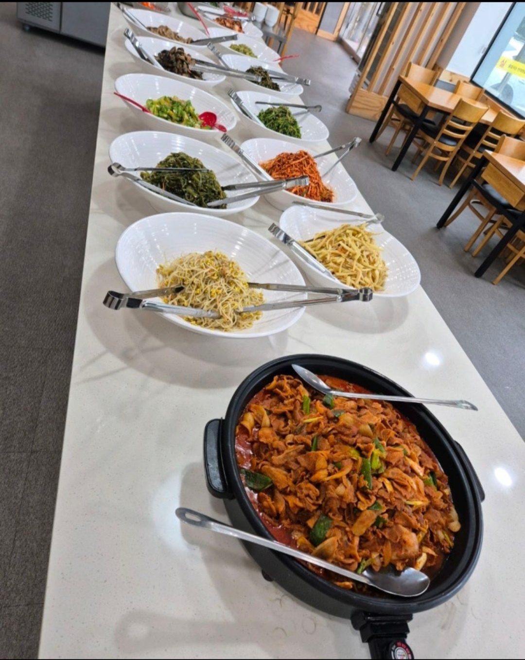 보리밥 주방 보조(매니저) 구합니다 공고 썸네일