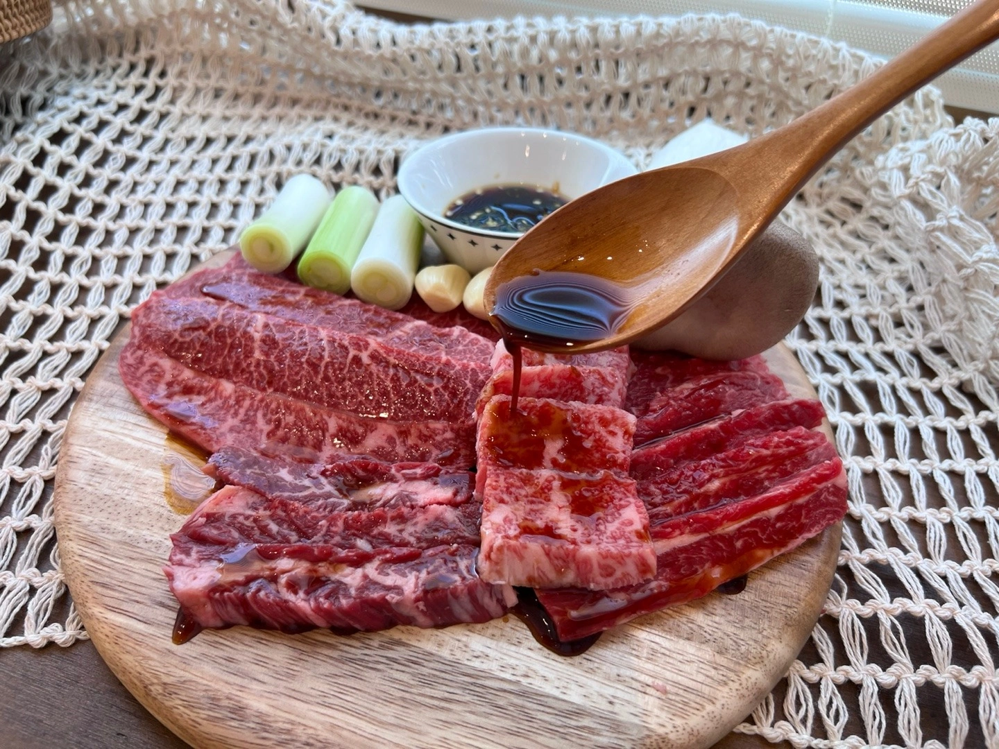 한우전문점 하대동 소문 주말낮근무자 구해요