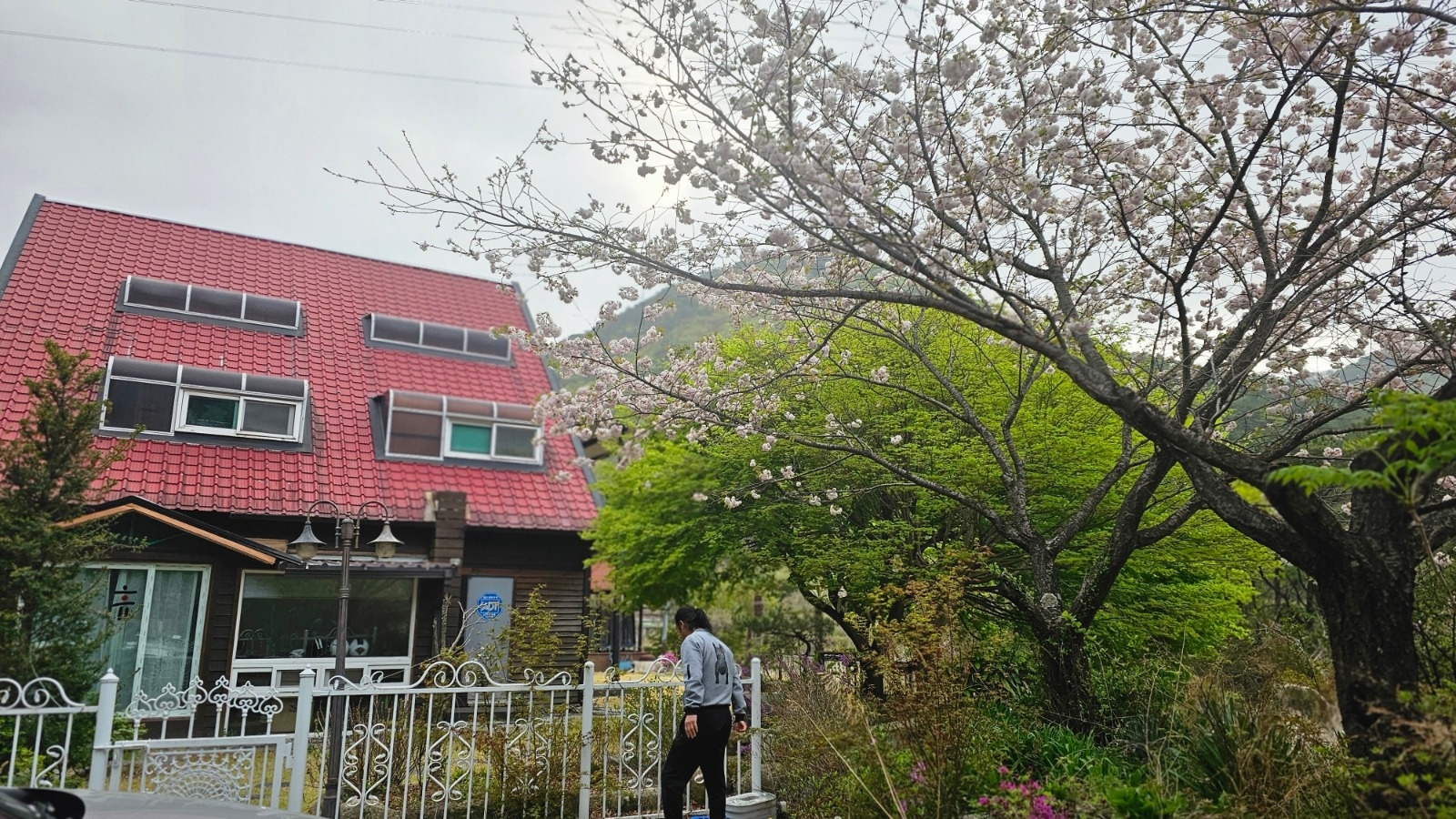 세컨하우스 내부청소 및 외부 관리 가시도우��미 구함 공고 썸네일