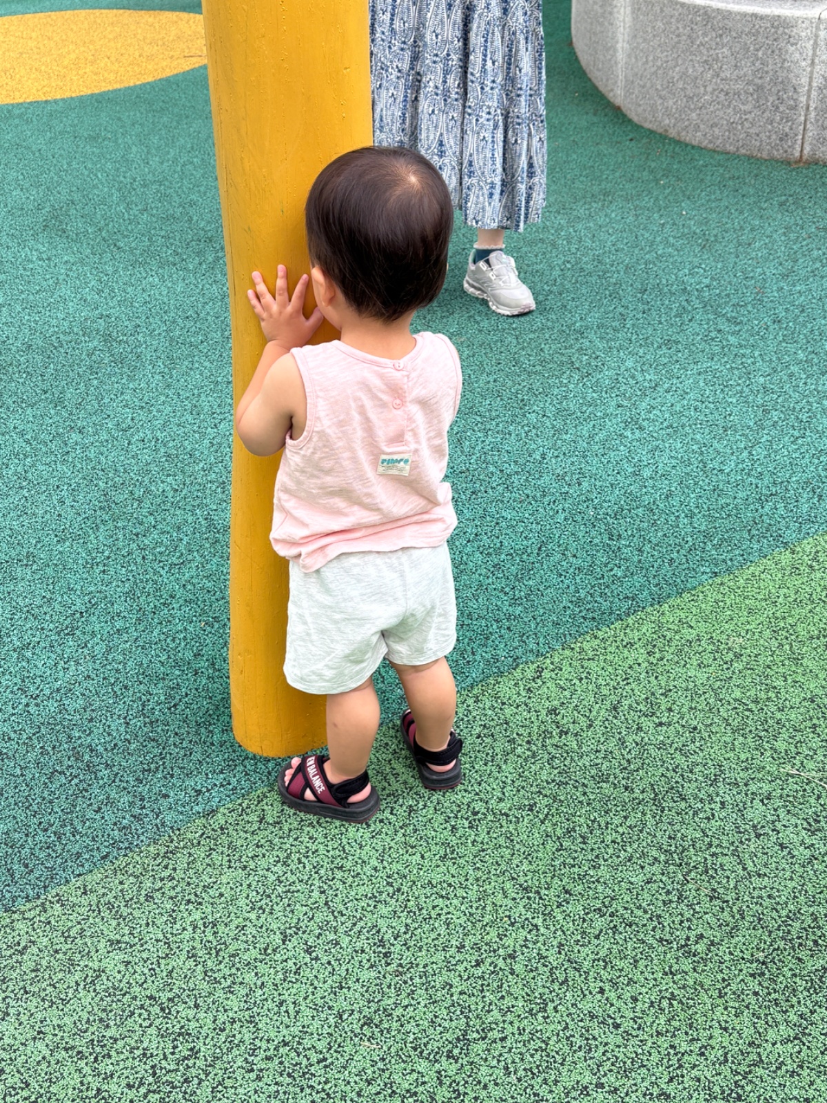 23개월 아기랑 2시간씩 주2회 놀아주실분(대학생선호) 공고 썸네일