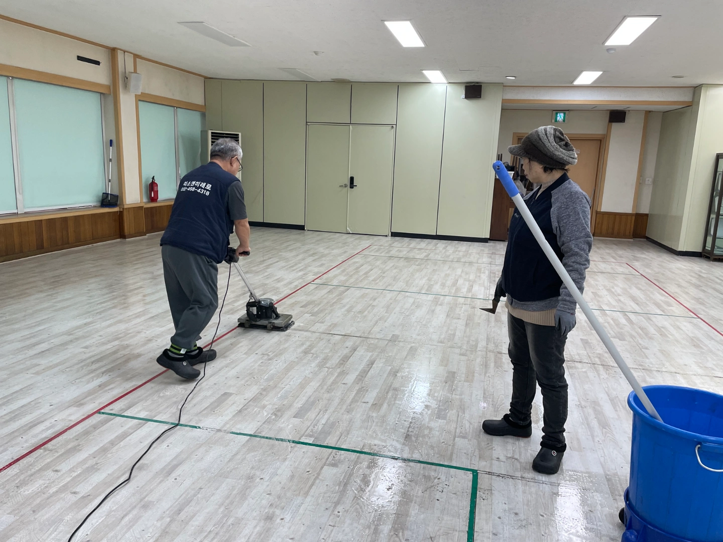 학교 대청소 인원구합니다.