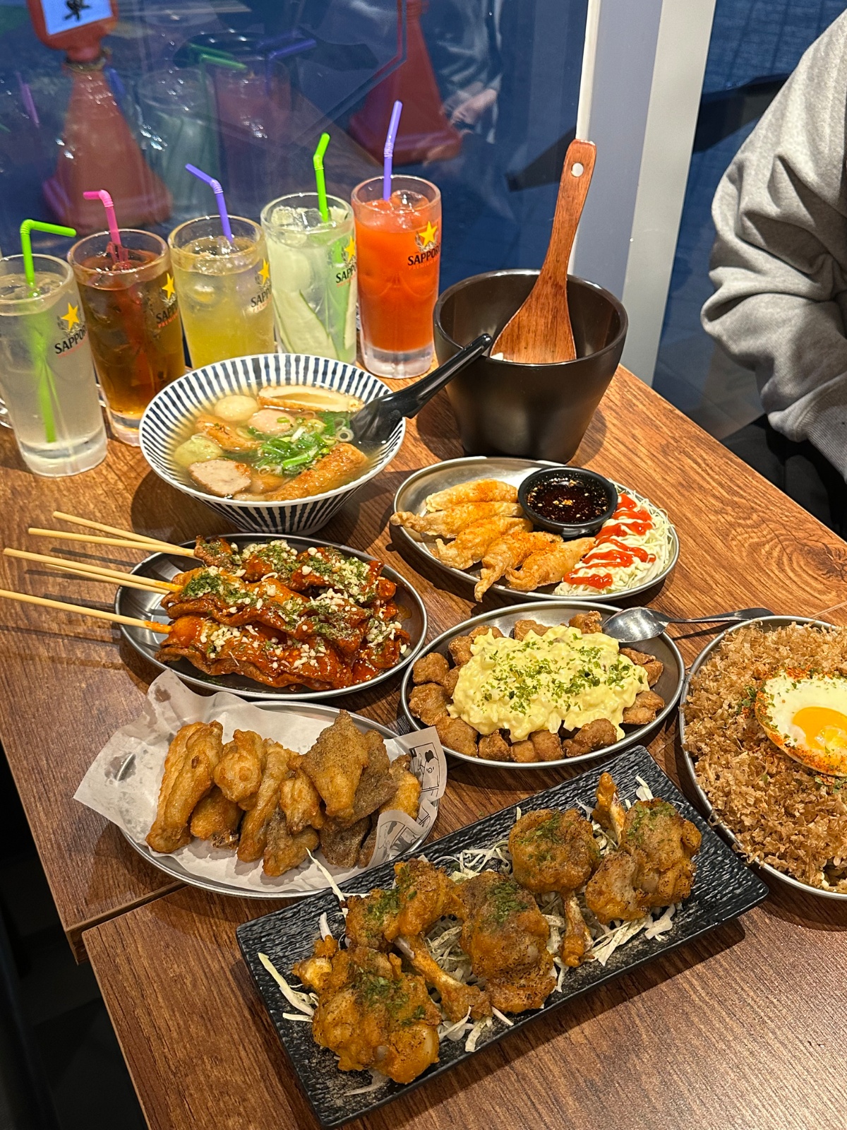 생마차 영등포점 주5일 주방직원! 공고 썸네일