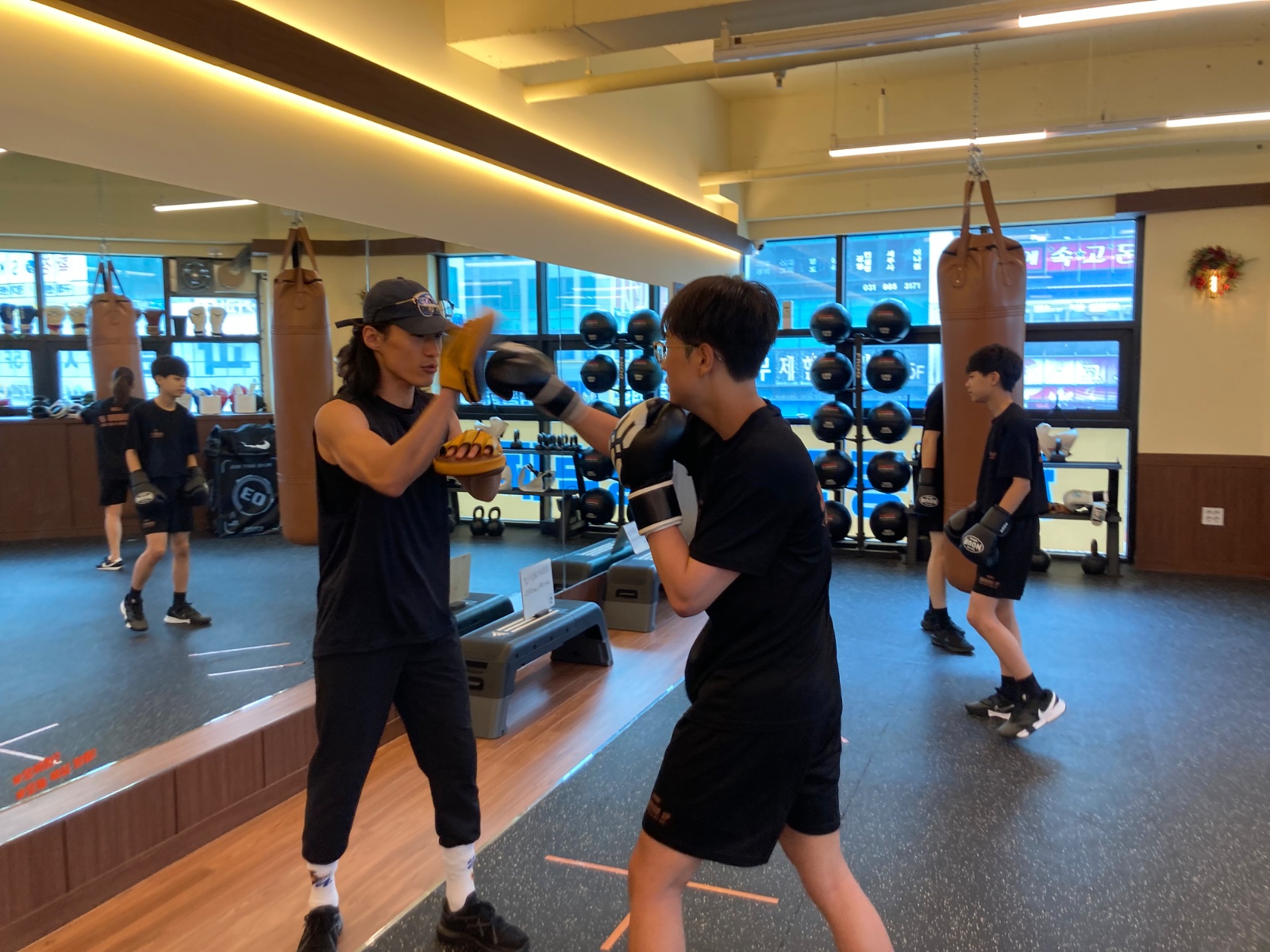 김포 구래동 워밍업복싱 파트타임 코치 구인 공고 썸네일