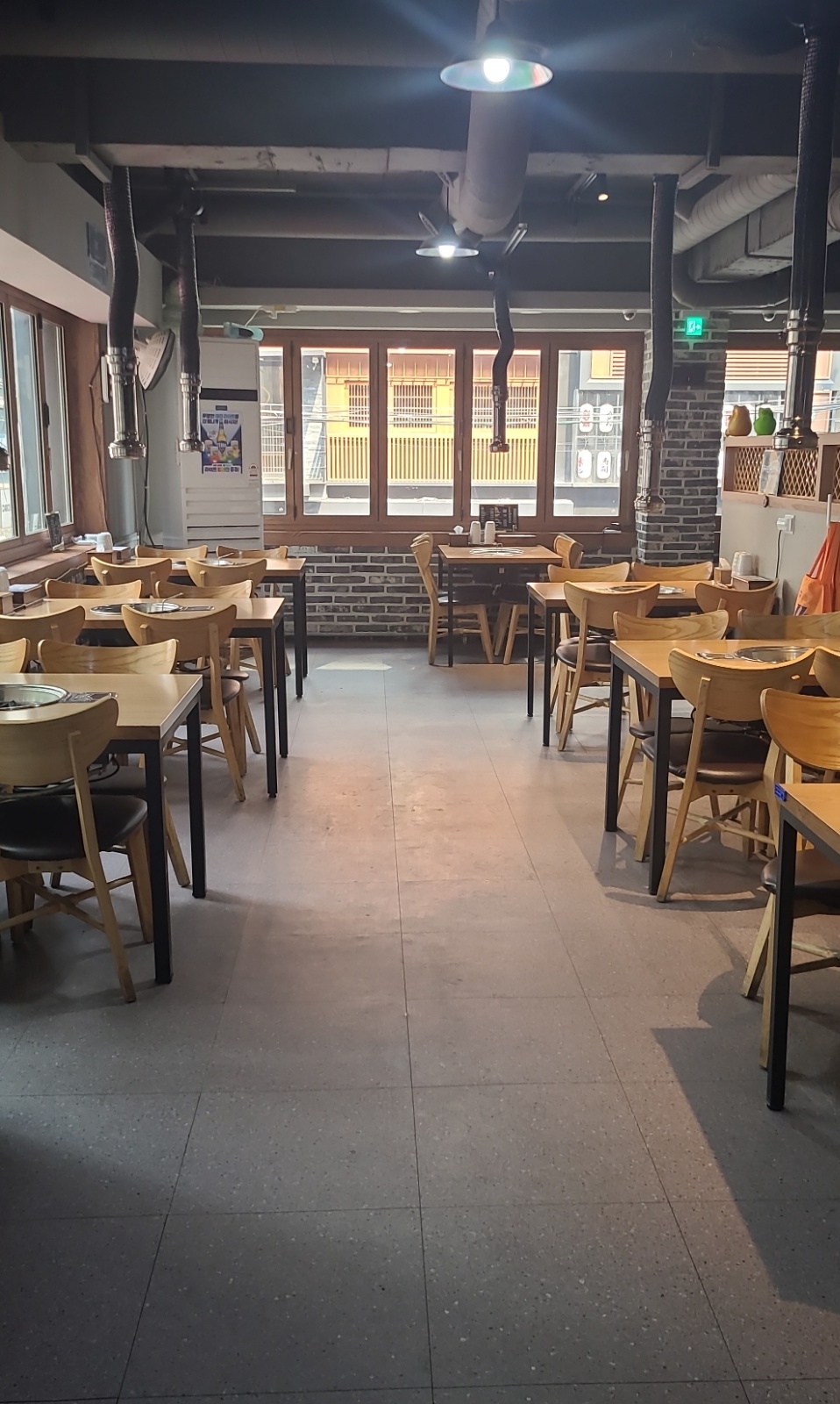 자갈치양곱창 홀서빙 공고 썸네일