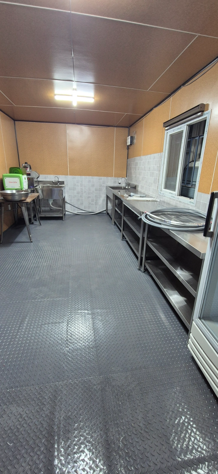 야채 다듬이 알바 구해요.