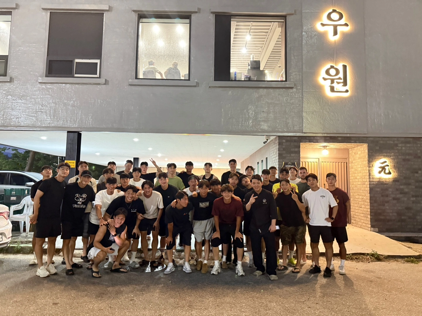 한우원에서 함께 일 할 파트너를 찾습니다