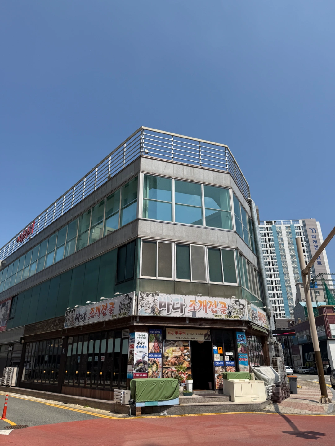 홀서빙아르바이트 / 직원 구합니다
