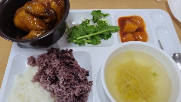 자동차 구내식당  조리보조원 모집합니다 공고 썸네일