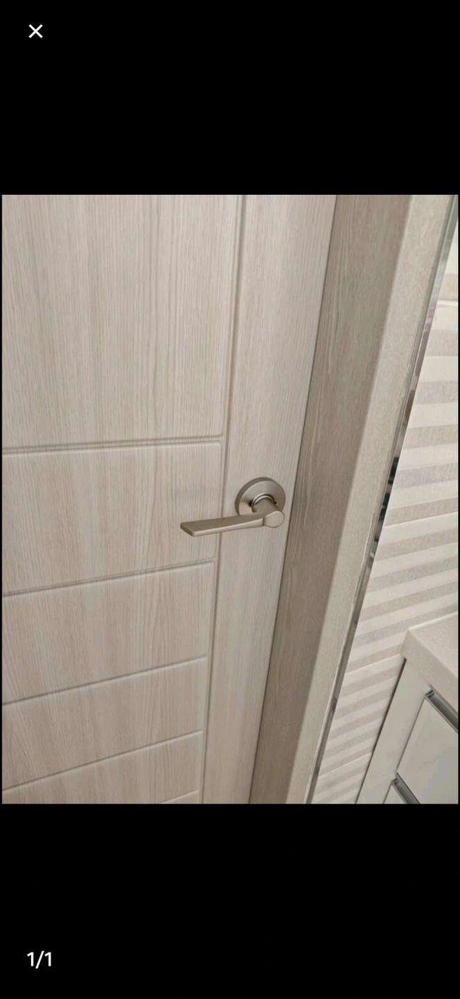 1시간 10분 뒤에 문 손잡이 잠금장치 해제 및 수리