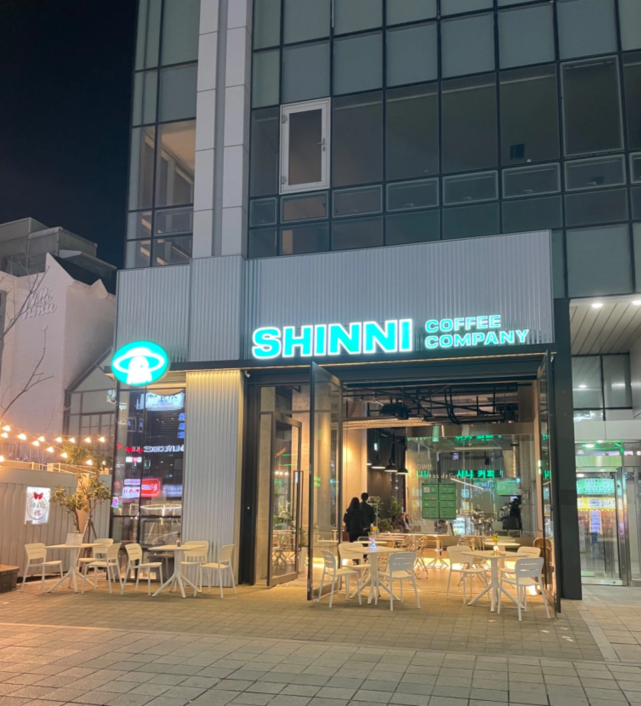 매장 홀 관리및 정리