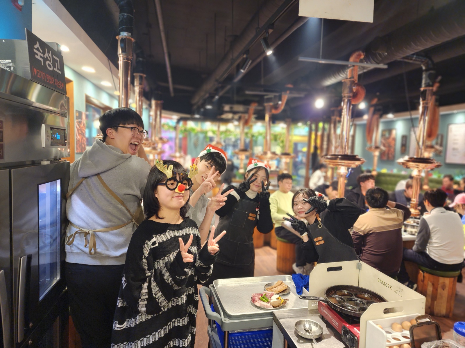 원조 부안집(신방점) 홀 매니저or알바 구인 E환영! 공고 썸네일