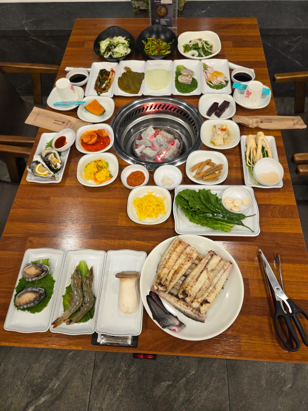 연봉4100만원 써빙.주방직원모집