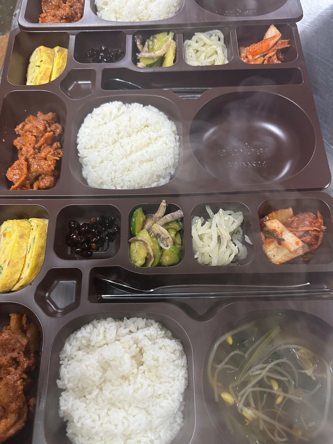 한식뷔페 배달기사님 구합니다