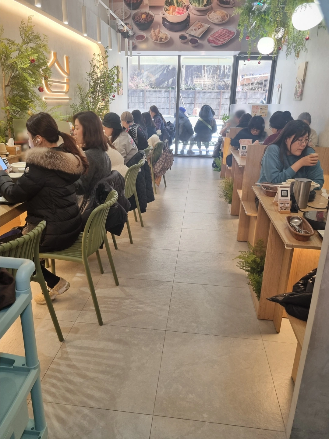 샤브온당 한양대점에서 직원 모집합니다.
