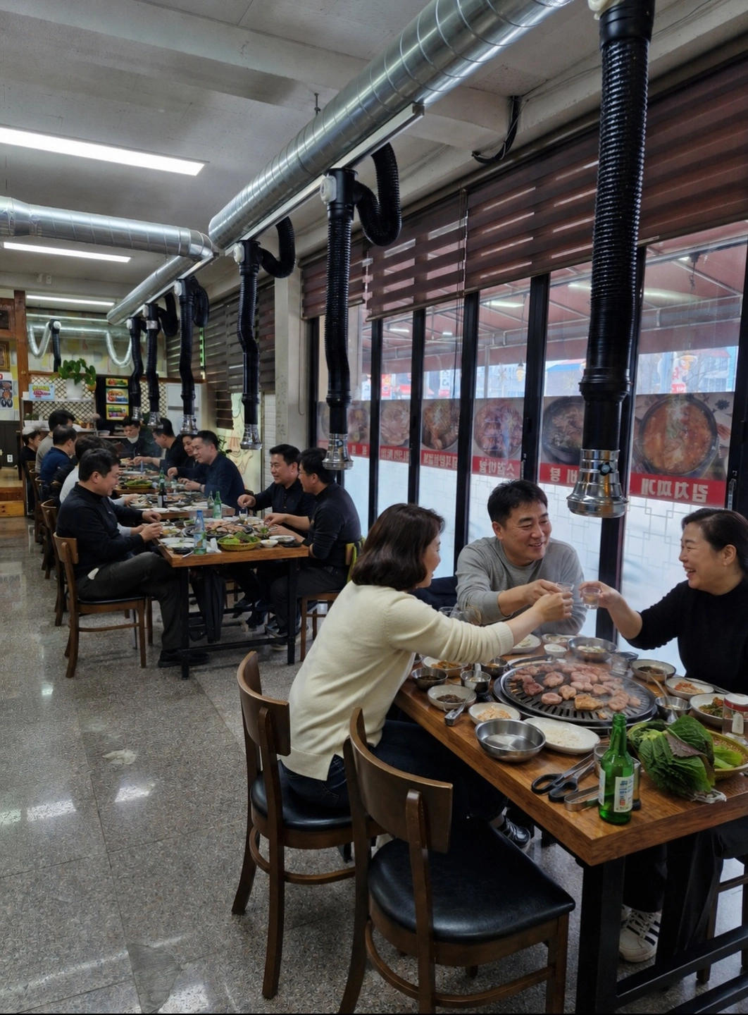 주방 /홀서빙 정직원및 오전.오후 파트 구합니다