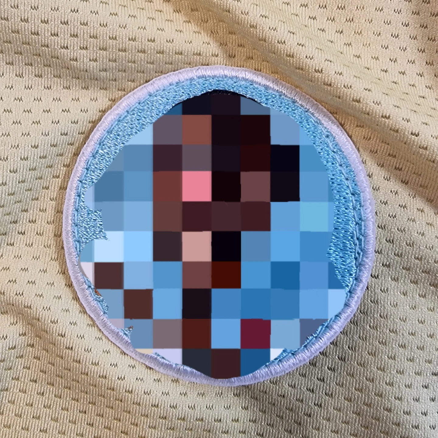 미싱 깔끔히 하실 수 있는분 계실까요?