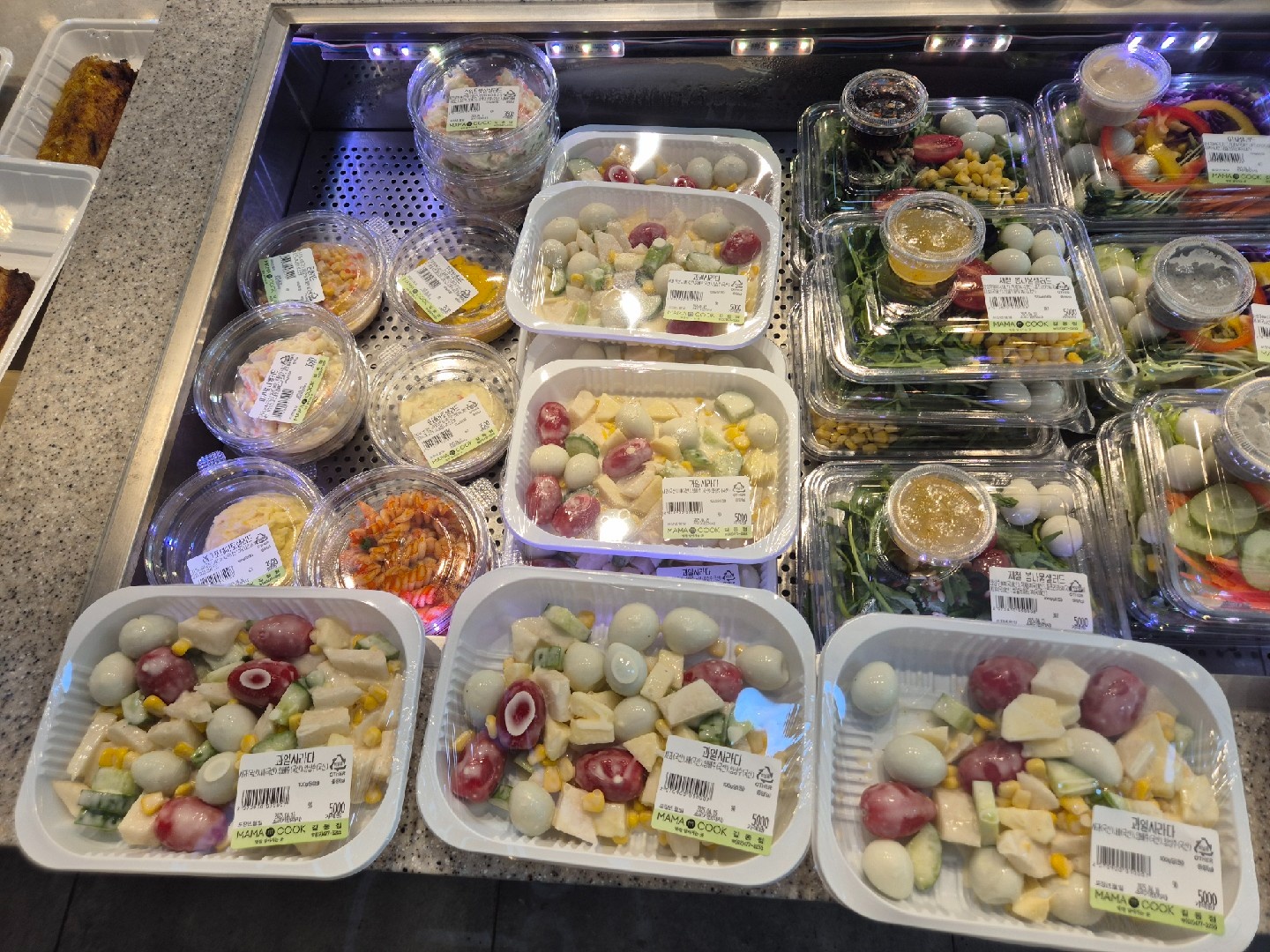 반찬가게 카운터 파트타임 구합니다 공고 썸네일