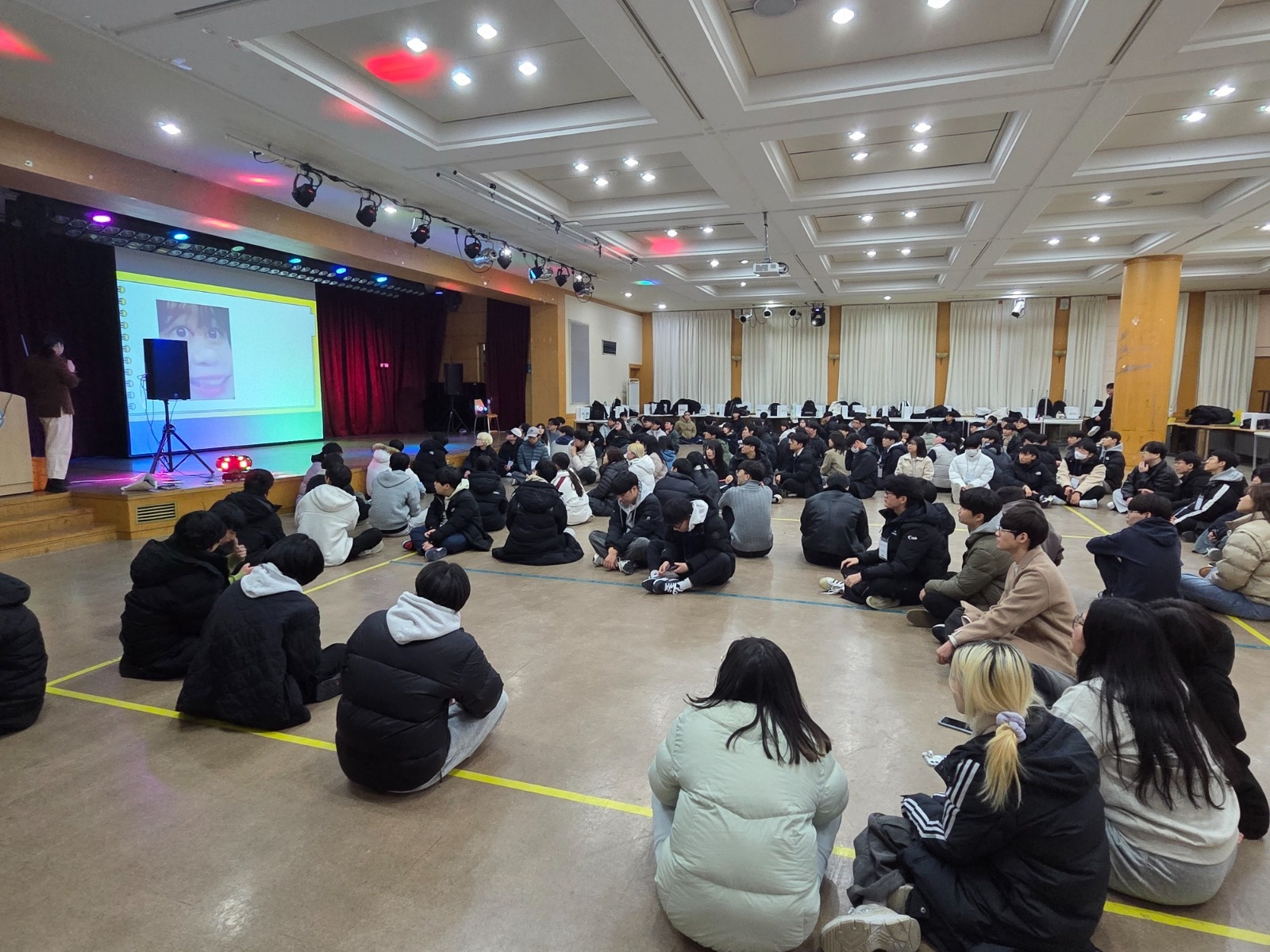 행사 준비, 동영상 촬영, 마무리-갤럭시 폰 사용자 공고 썸네일