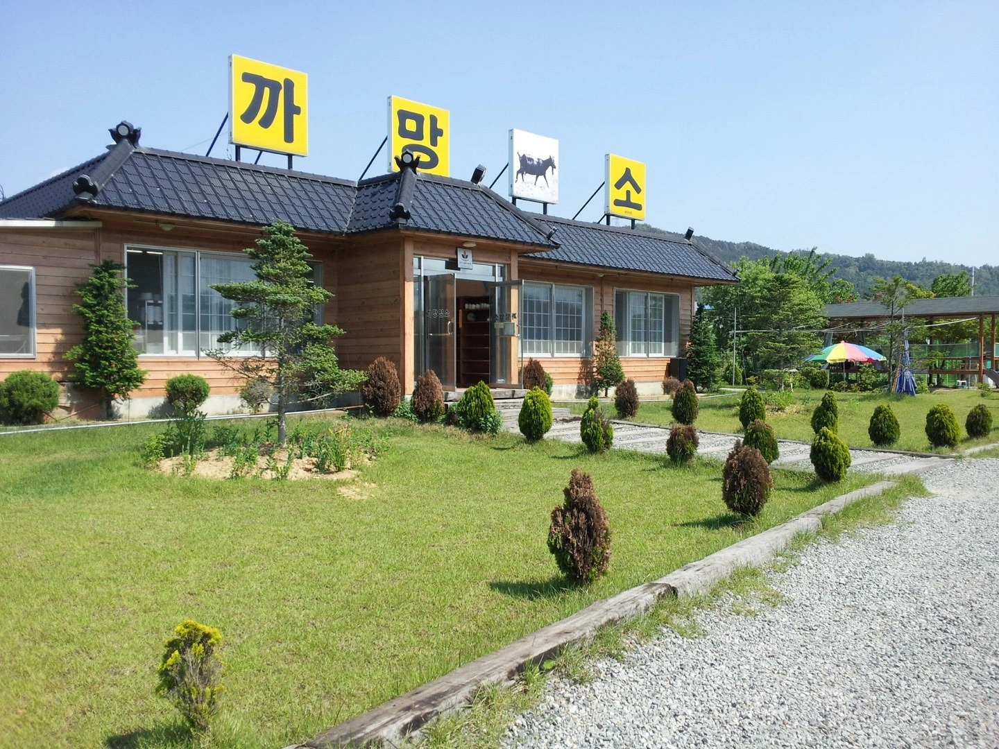 평일 5시~8시 홀서빙구해요 시급 12400원