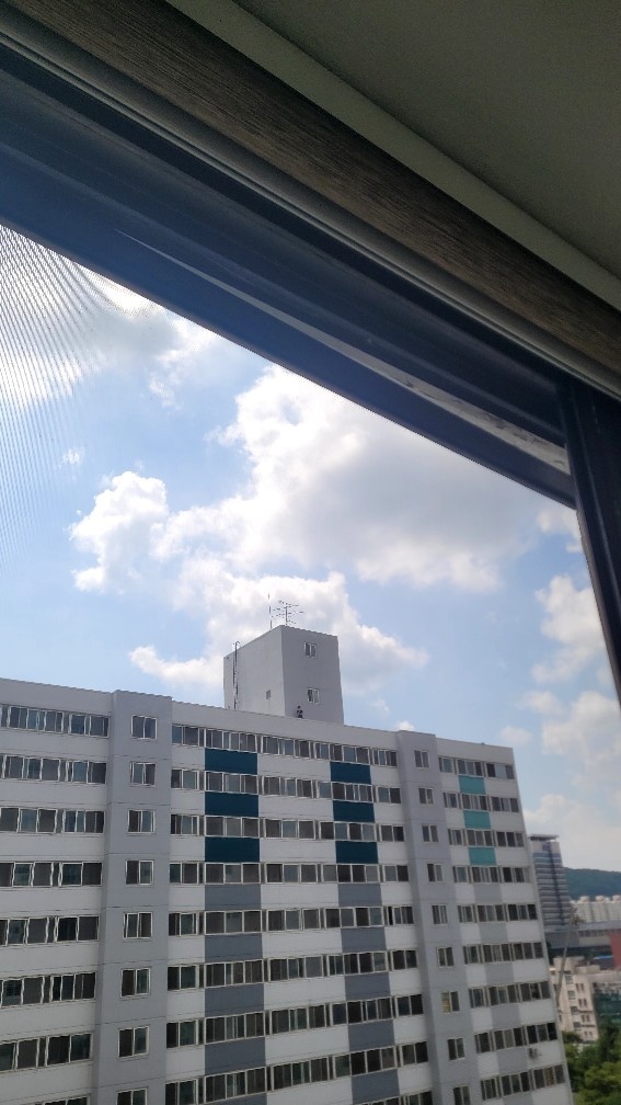 방충망 껴주실분 공고 썸네일