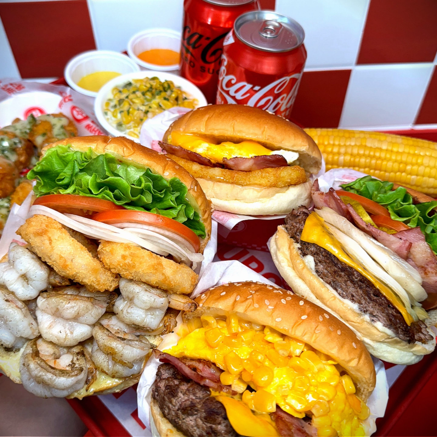 왓더버거 오전 오후 구합니다 많은 연락 바랍니다