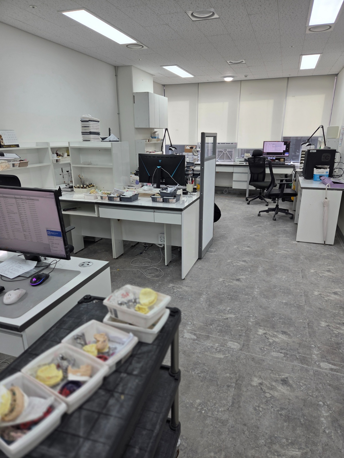 독산역 부근) 치과기공소 보조업무하실분 구입합니다 공고 썸네일