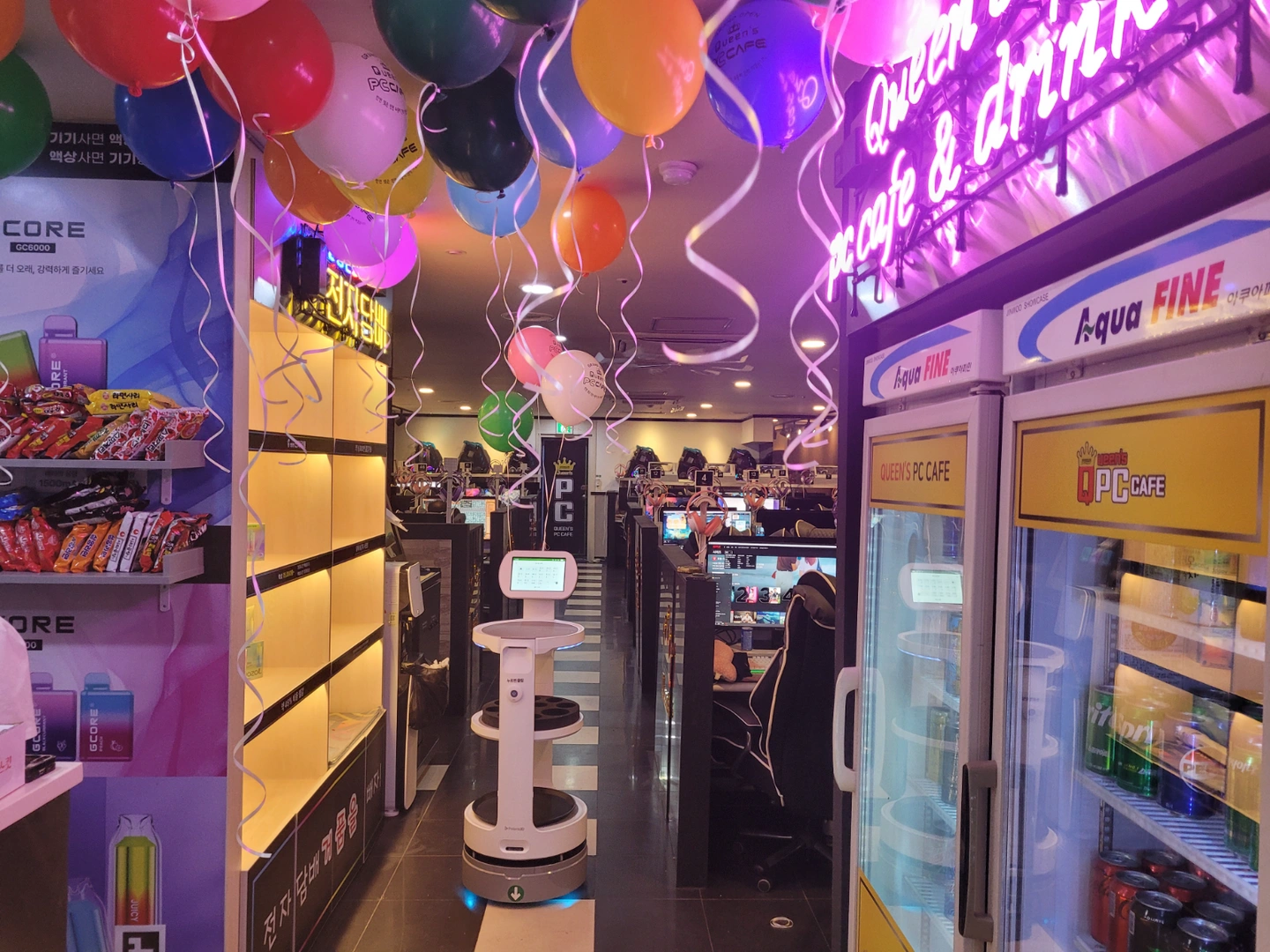 퀸즈PC에서 오전 알바 구합니다