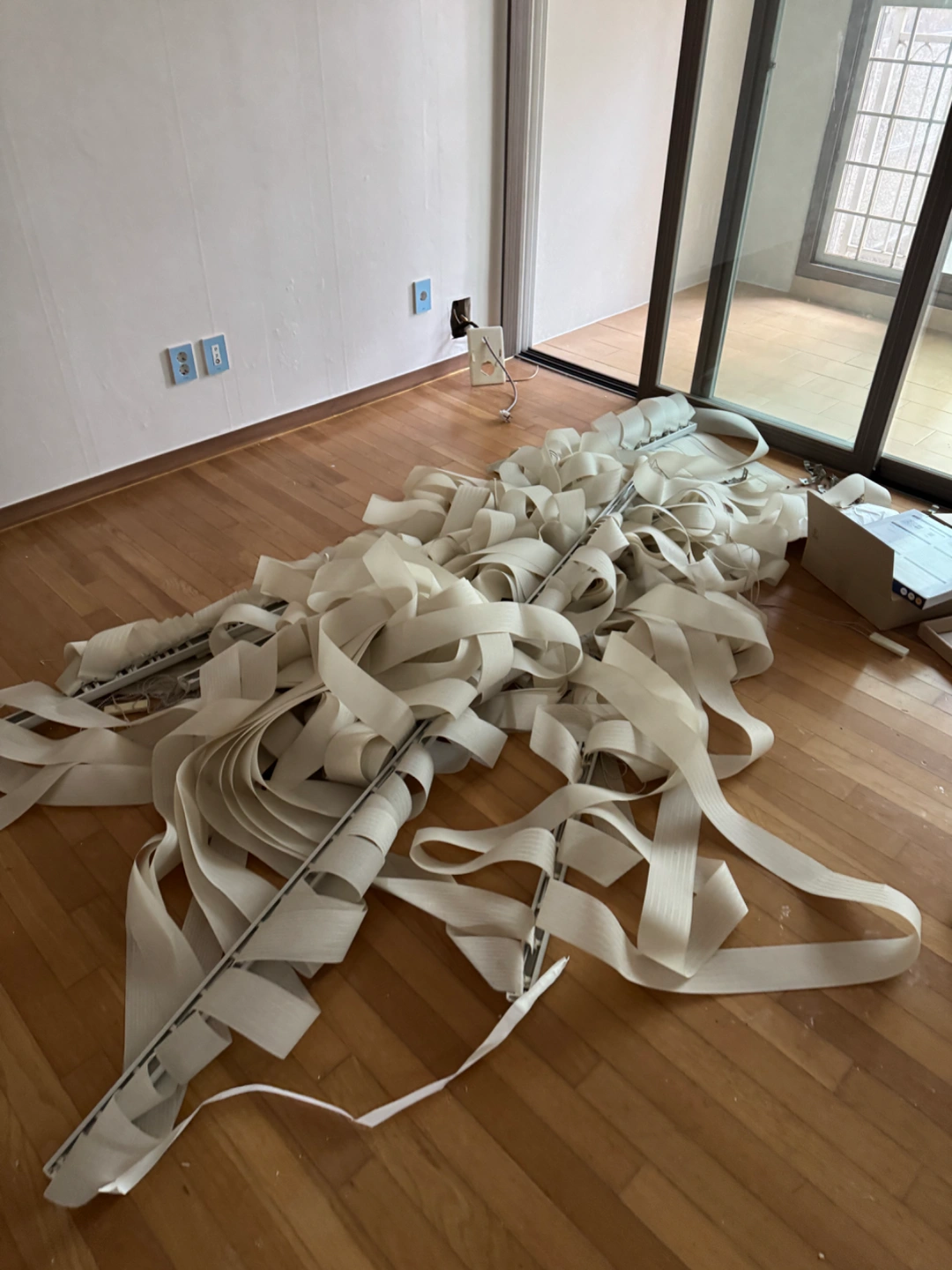 블라인드 설치
