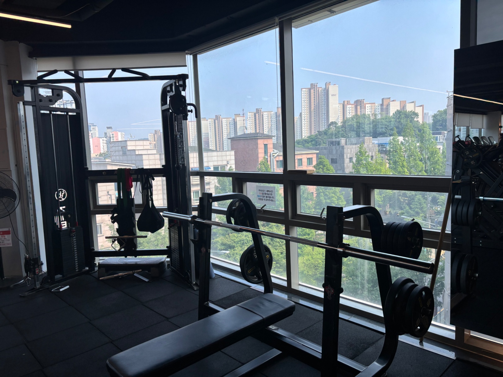 아파트 전단지 부착 알바 구합니다 공고 썸네일