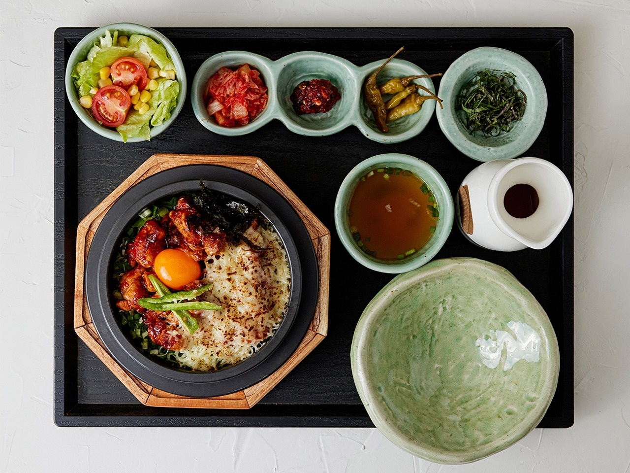 솔솥 판교점 서빙모집합니다.6개월이상 근무��하실분 공고 썸네일