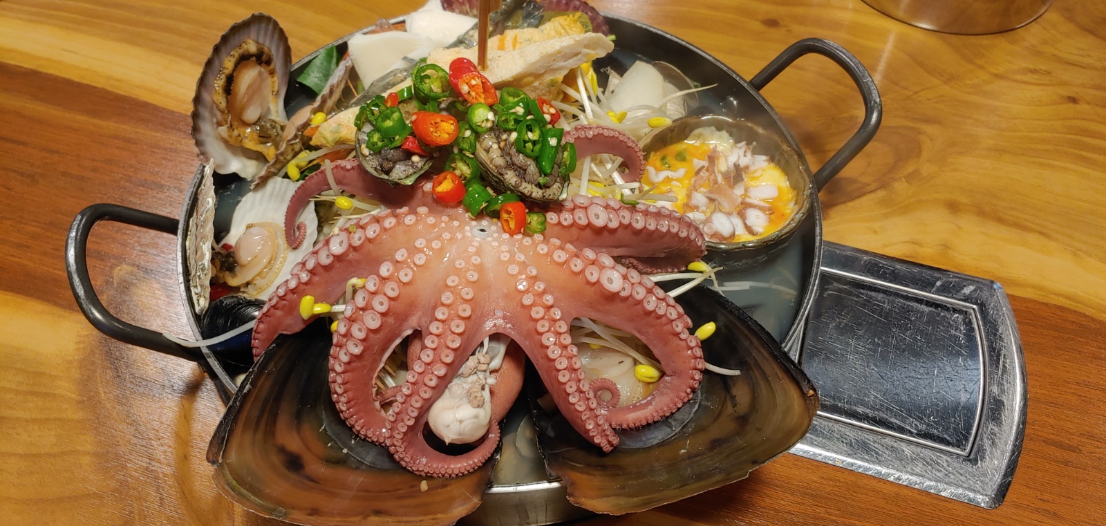 홀서빙구해요 공고 썸네일