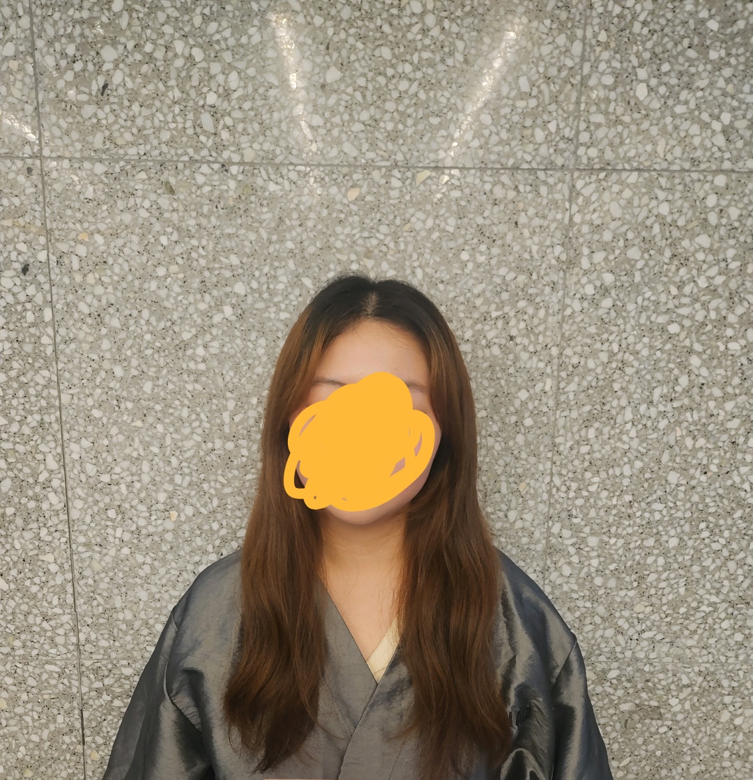 24일 ** 염색+커트 모델 구해요 공고 썸네일
