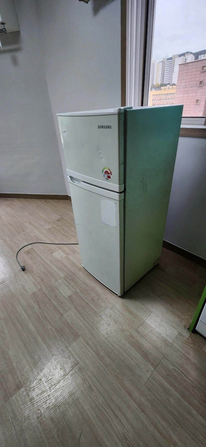 오늘 냉장고 이동해주실 용달구해요