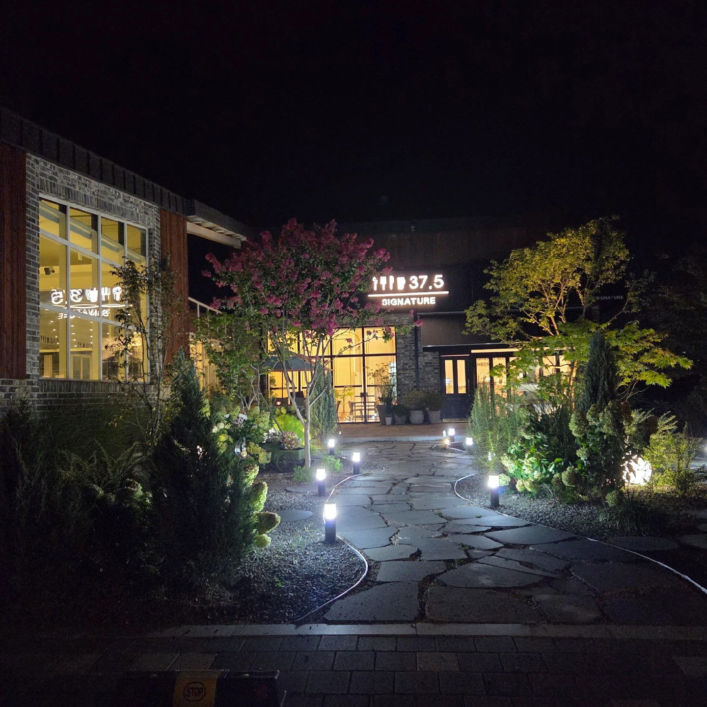 15.16일 12시부터 4시까지 주방이모님 구합니다