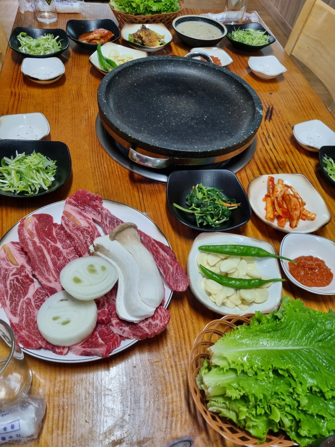 홀 직원구합니다