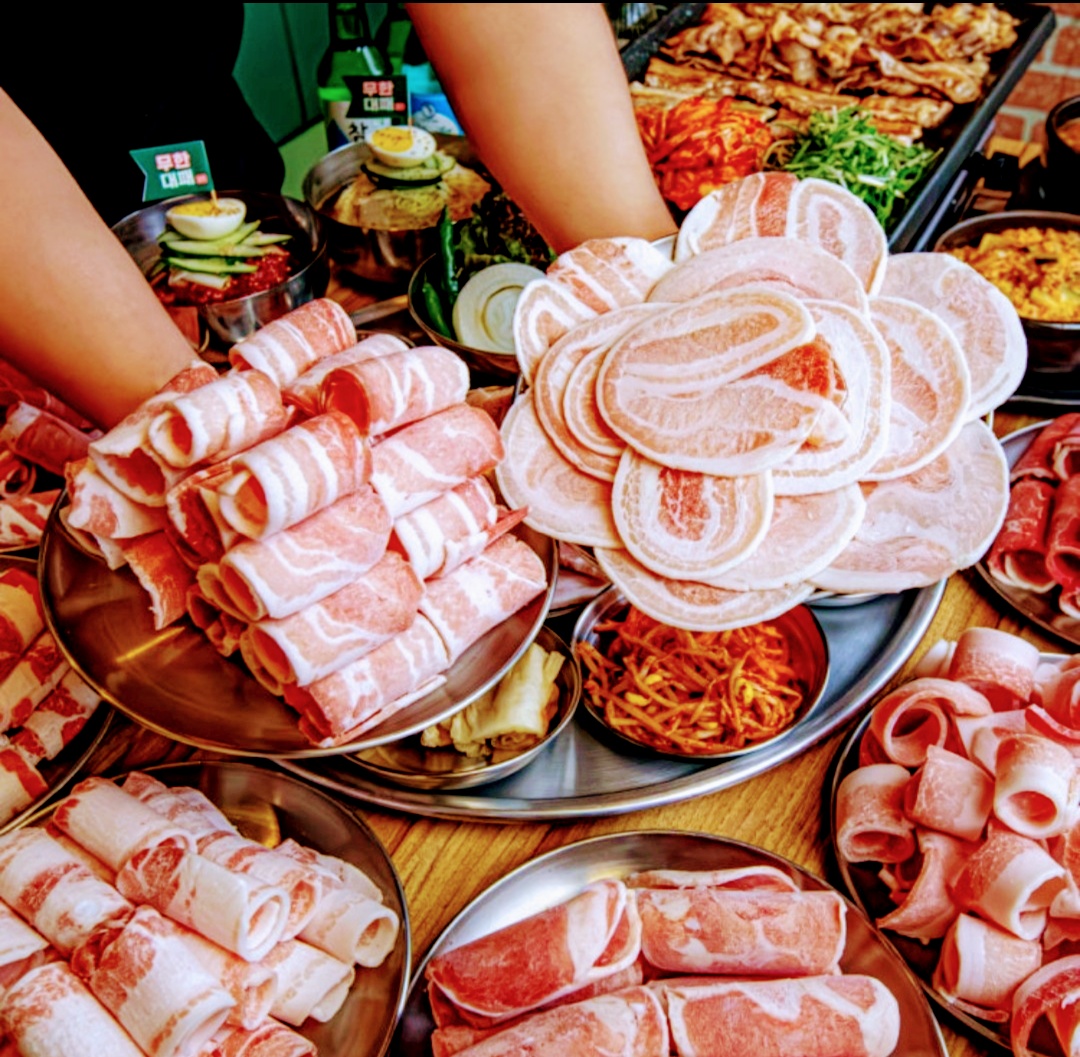 엉터리대패 직원 및 홀서빙 알바구해요. 공고 썸네일