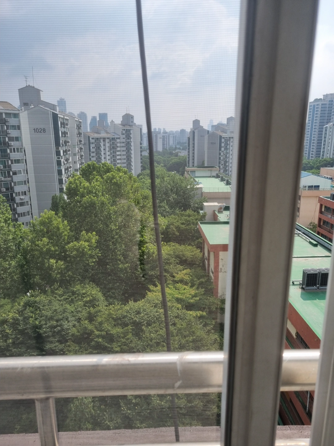 방충망 교체 해주시분 가로 85 세로210