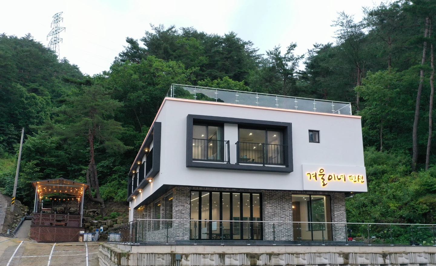 인제 고사리 하늘내린막국수 부주방장,주방보조 및 홀써빙