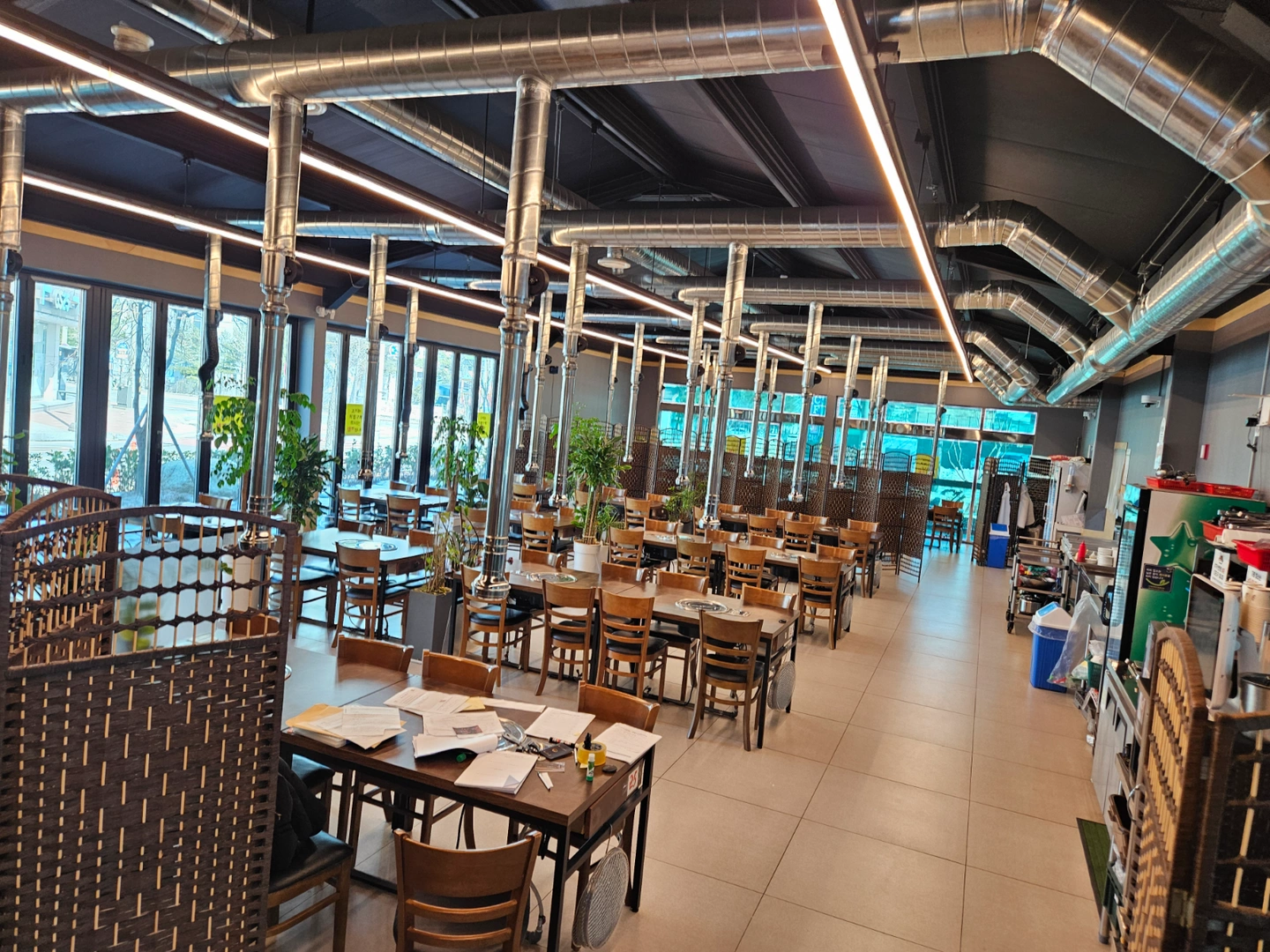 세심촌 서빙 한국12.000 외국인10.500
