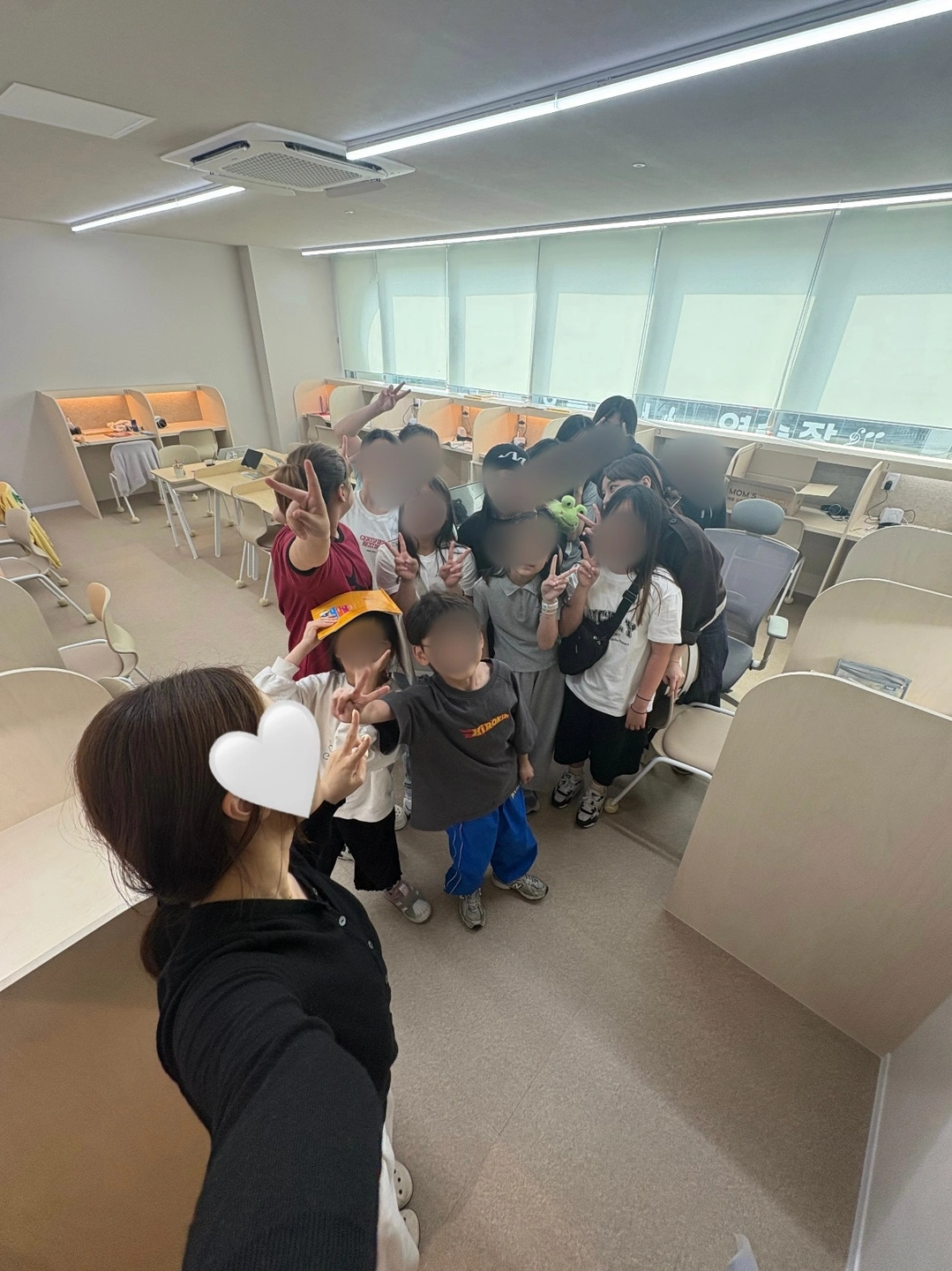 아이들을 사랑하는 MZ 영어조교쌤을 모십니다!