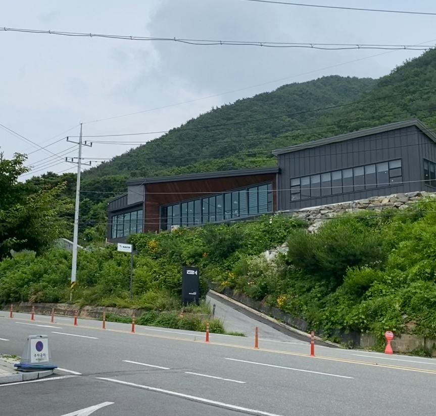 구봉산 중식당 려 홀서빙직원 구합니다. 공고 썸네일